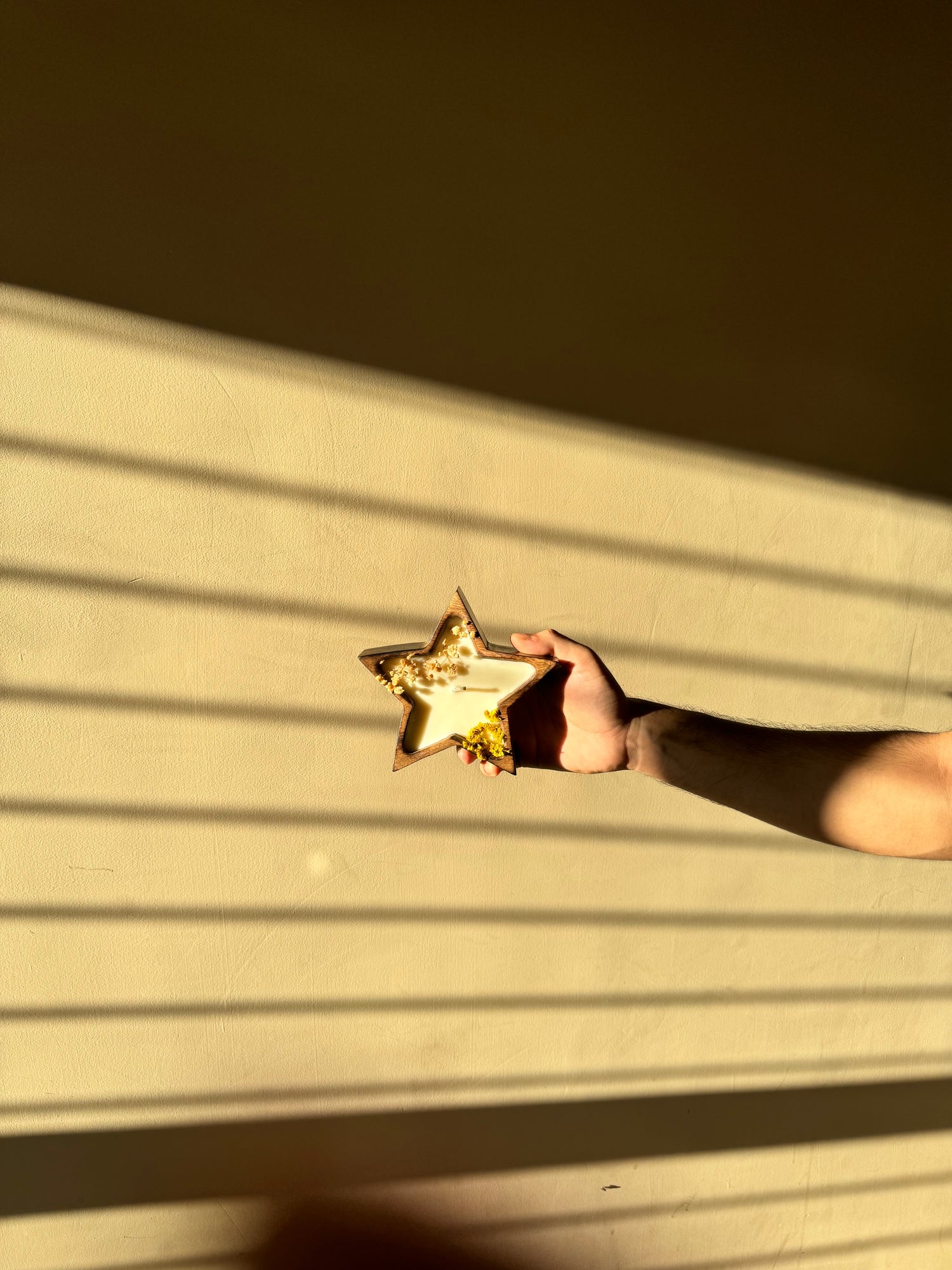 STARRY WOODEN CANDLE