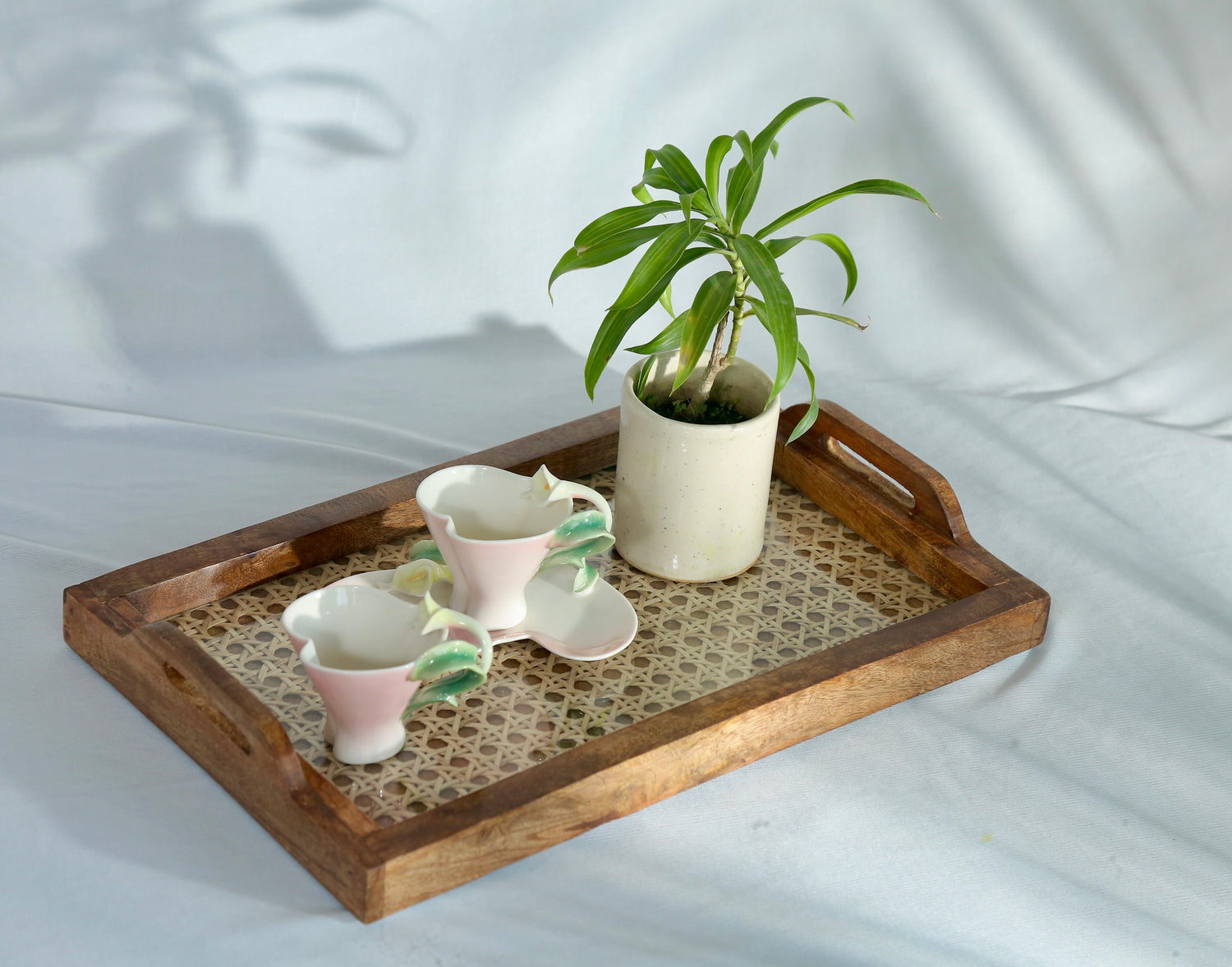 AMORE RATTAN TRAY